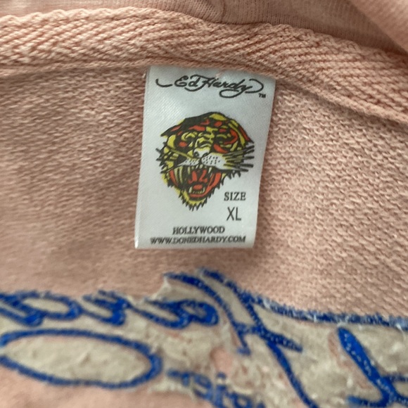 Read - Picture 3 of 3